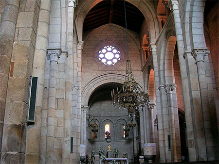 Santa María de Xunqueira de Ambía