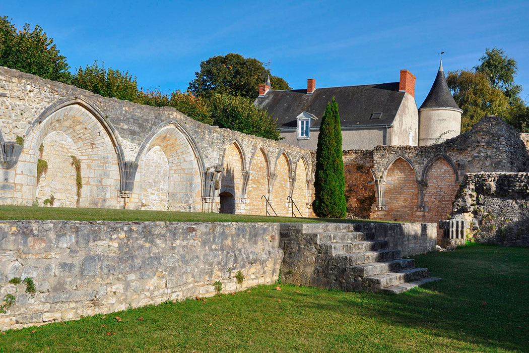 Notre-Dame de Déols