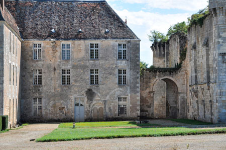 Notre-Dame de la Réau