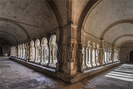 Catedral de Saint-Trophime de Arlés