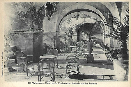 Saint-Ruf de Valence